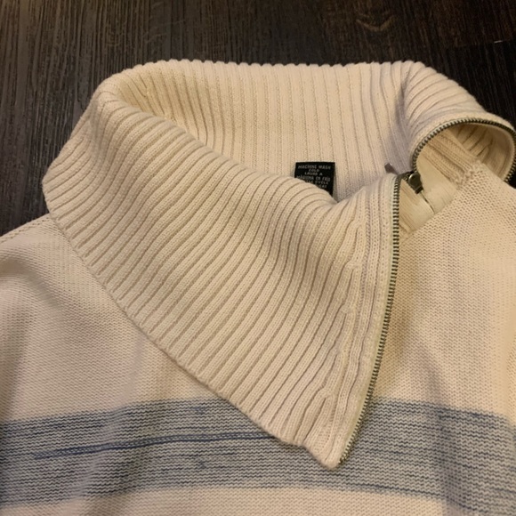 🌹4/$30 VINTAGE Design History sweater - Picture 3 of 4